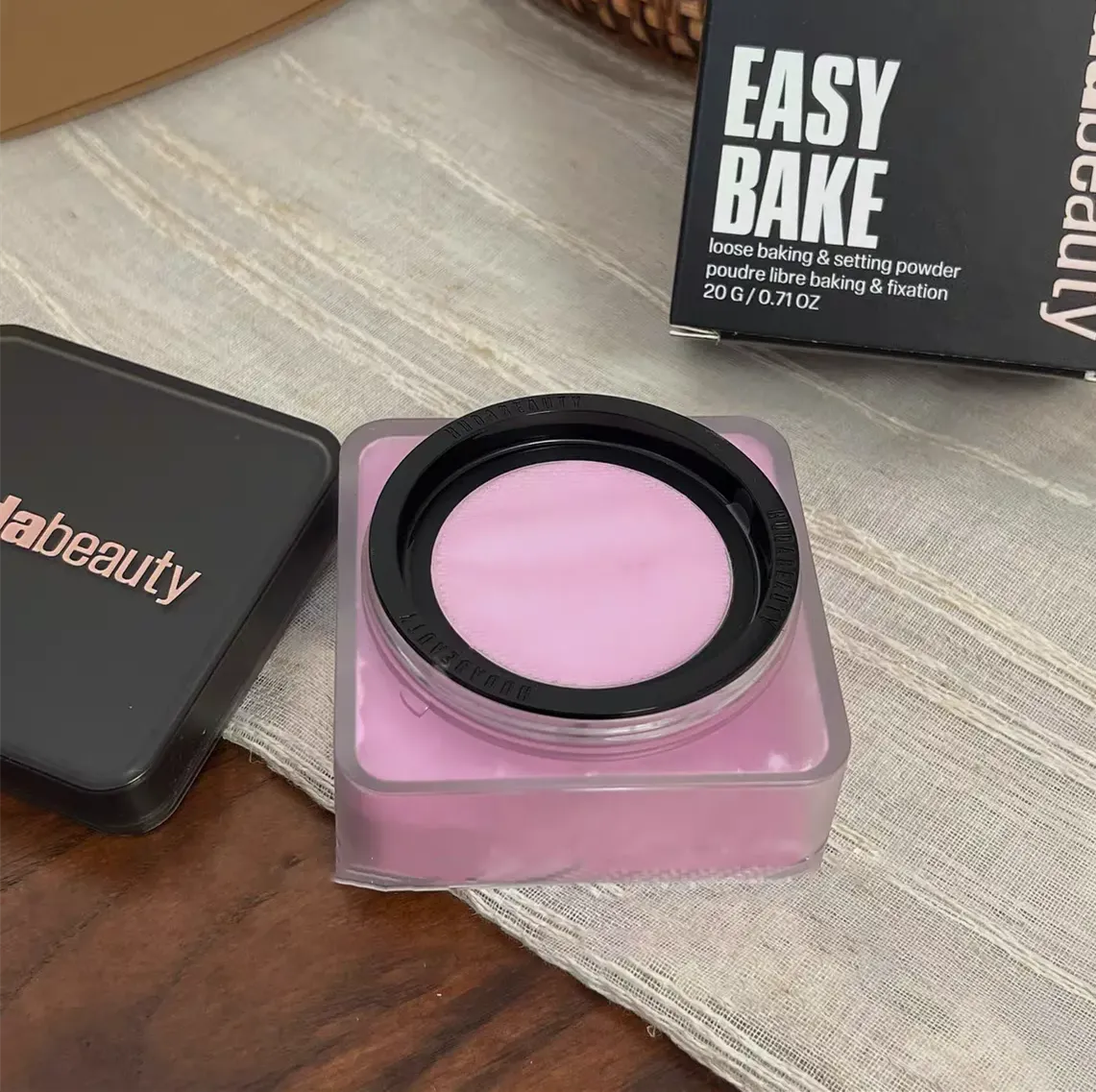 New Packing HUDA Beauty Easy Bake 8 Colors Makeup 20g Face Loose Baking Setting Powder Poudre Easy Bake